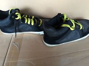 Tennis Shoes- Size 15  Black and white