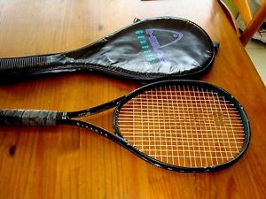 Head 660 Genesis Tennis Racquet 4 1/2  Made in Austria with Case