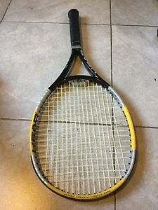 HEAD Liquidmetal 2 106 Oversize Head Tennis Racquet 4 1/2 Good Condition