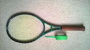 Prince EXO3 Graphite 100 MP 4-1/2 tennis racquet