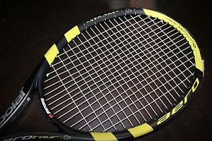 Babolat AEROTOUR AERO TOUR Tennis Racquet 97 Grip 4 1/2