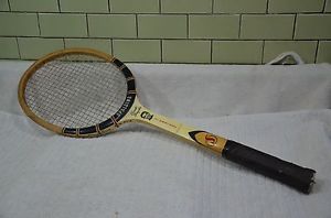 Spalding "Pancho Gonzales" Brown Signature Face Vintage Wood Tennis Racquet