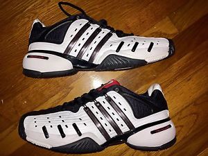 Adidas NIB Barricade V 5 White/Black Tennis Racketball Shoes Size 10.5