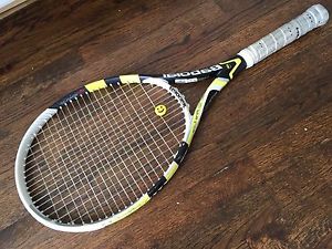 Babolat Aero Pro Lite Tennis Racquet grip 4 3/8