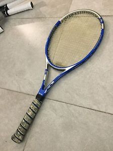 Dunlop M-Fil  2 Hundred  95 sq in 4 3/8 Tennis Racquet Good