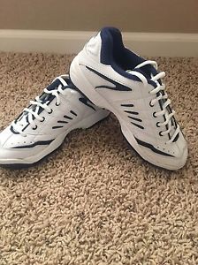 Women's Wilson Intrigue Competition DST 02 Tennis Shoes Size 5
