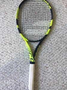 Babolat Pure Aero Team Tennis Racquet Grip 4 1/4.   New   Unstrung