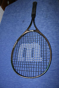 Wilson Court   E/X Graphite  Racket  Oversize     4 - 3/8
