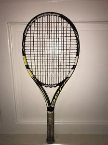 Babolat Aeropro Drive Jr 25 White Yellow And Black Tennis Racquet