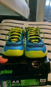 Prince T22 Jr Tennis Shoes size 4