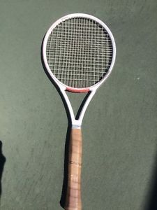 Donnay Revolutive Athena Tennis Racquet 95 Sqin. 4 1/2 L4