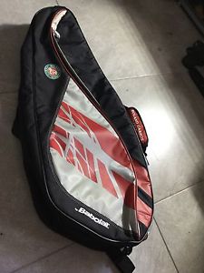 Excellent! Babolat ROLAND GARROS FRENCH OPEN TENNIS RACQUET Bag Holds 4