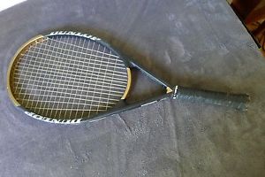 Dunlop 900G Carbon Tennis Racquet 114 Sq/In - Good Condition