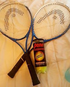 Set of 2 Head Tennis raquet set  with Penn Tennis balls