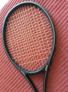 Prince Graphite Series 90 4 1/2 Original Mid Midsize Tennis Racket