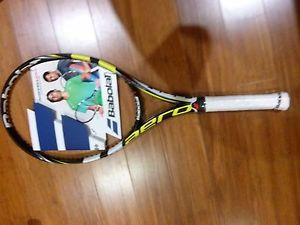 Babolat Aeropro Drive Jr 26 Tennis racquet  4 Free Bag