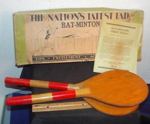 Vintage BAT MINTON Badminton Wooden Paddles Sport Game  w/ Box Indian Archery