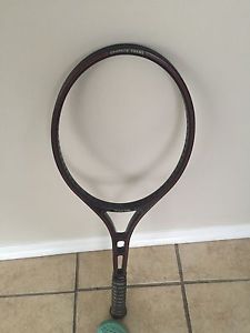 NOS ~SLAZENGER Phantom Graphite  Fiber Frame  Tennis Racquet 4 1/2 Med Grip