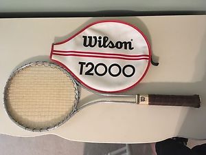 Vintage T2000 Wilson Tennis Racquet 4 1/2 Leather Grip RARE Welded Seam Connors