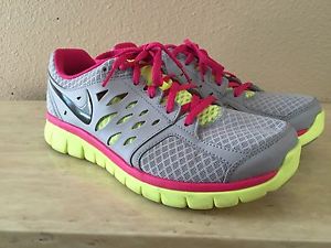 Women's Nike Flex 2013 Running Shoes .. Size 8.5 .. WolfGrey/Pink/Yellow 580440