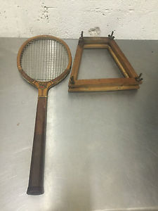 ANTIQUE GOLDSMITH SERVICE WOOD TENNIS RACKET with PRESS