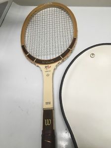 VINTAGE! 1960'S WILSON BUTCH BUCHHOLZ SIGNATURE SERIES WOOD TENNIS RACKET