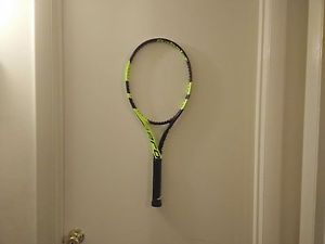 2016 Babolat Pure Aero Tour Size 4 1/4 + Free String Origin 16g Black