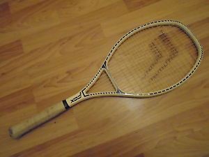 Fox Ceramic WB-215 Bosworth Midsize Tennis Racquet. 4 1/2. A+.