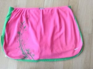 Nwot Nike Women's Tennis Skort Size M 8-10.