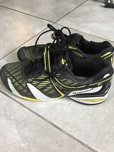 BABOLAT MEN TENNIS SHOE SIZE US 11 Good Condition
