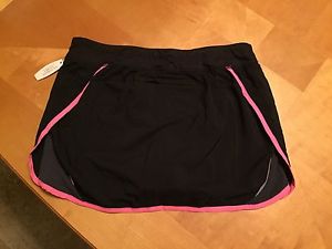 New Victoria's Secret Tennis Skort $98. Black With Pink Detail. Back Zip Pocket