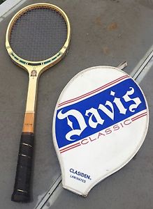 Vintage DAVIS CLASSIC - TAD - Clasiden Wooden Tennis Racket and Cover