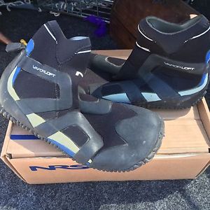 NRS Desperado Shoe Booties - US Mens 10 Black/ Blue