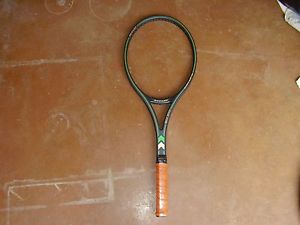 STEFI GRAFS PERSONAL PRO STOCK DUNLOP 200G TENNIS RACQUET/PLASTIC ON HANDLE!!!