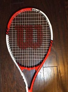 Wilson Roger Federer 110 Tennis Racquet 4 1/4  BARELY USED!