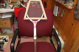 VINTAGE RANCHO GONZALES SPALDING PRO CHAMP TENNIS RACKET USED LAMINATED W/PRESS