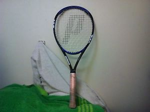 Prince<> O3 Hybrid Shark Tennis Racquet<>Grip 4 1/2> 4 5/8<>110" Head