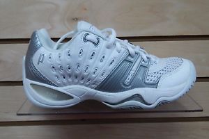 Prince T22 Women's Tennis Shoes - New - Multiple Sizes - White/Silver