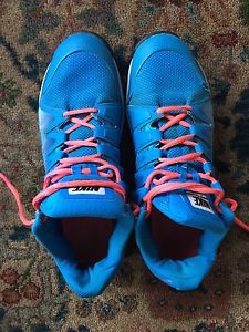 Nike Vapor 9.5 Tour Tennis Shoes Size 10