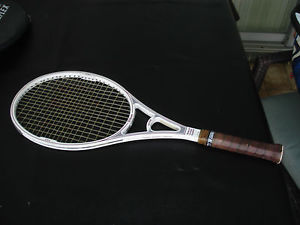 Wilson SC2000 Midsize Ceramic Graphite Composite Mid Size Tennis Racquet