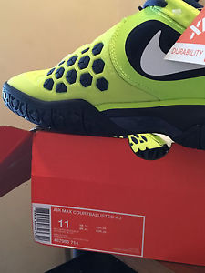 nike air max courtballistec 4.3 sneaker. size 11. Volt brave blue NEW with tags