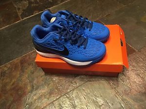 Nike Zoom Cage 2