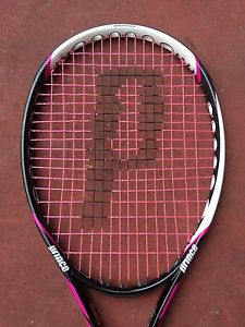 Prince PINK 105 Great Condition, Strung.  Grip 4 0/8 , Power, Great Gift