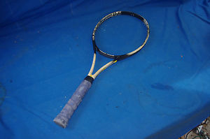 VOKL CLASSIC PRO 8 TENNIS RACQUET - 4 1/2" SEE PICS!!