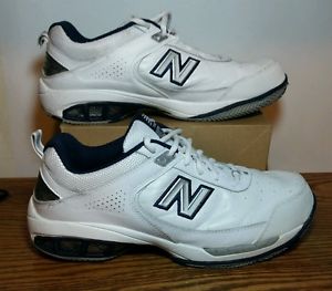 Men's New Balance Tennis 806 Shoes Size 8.5 (U.S) White/ Navy Blue