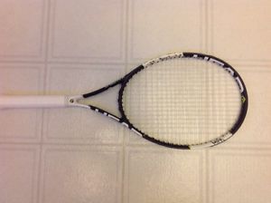 HEAD GRAPHENE XT SPEED MP A .... 4 1/4 tennis racquet