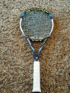 Wilson juice 100 tennis racquet