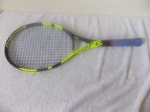 Babolat Pure Aero 2016 Model Tennis Racquet 4 3/8 Strung