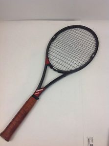 Wilson Graphite Aggressor Midsize Tennis Racquet in Very Good Condition.