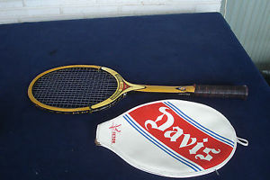 Vintage TA Davis "TAD" Tennis Racquet  Grip 4 5 /8